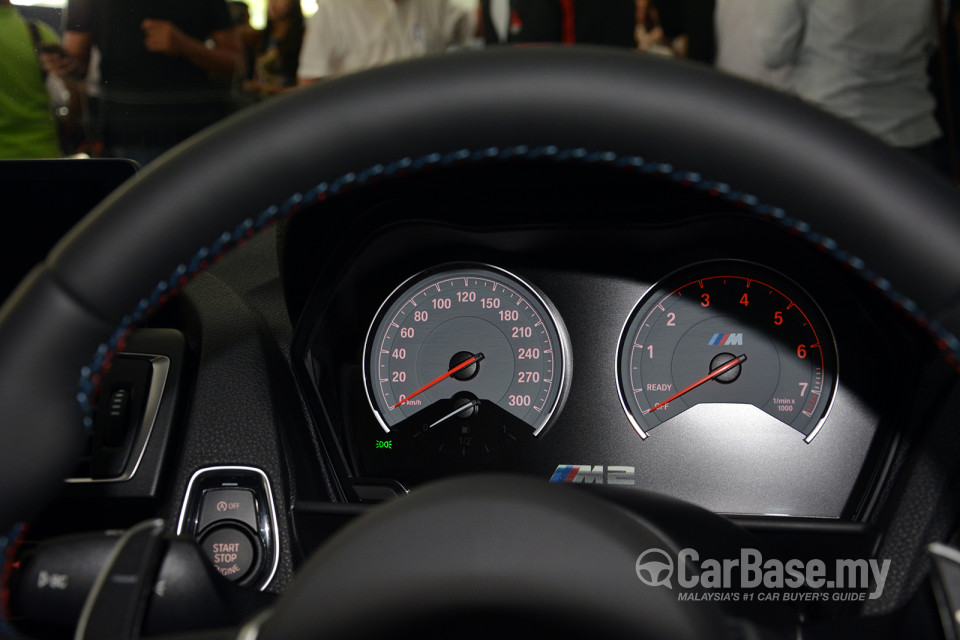 BMW M2 Coupe F87 (2016) Interior