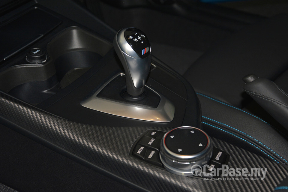 BMW M2 Coupe F87 (2016) Interior