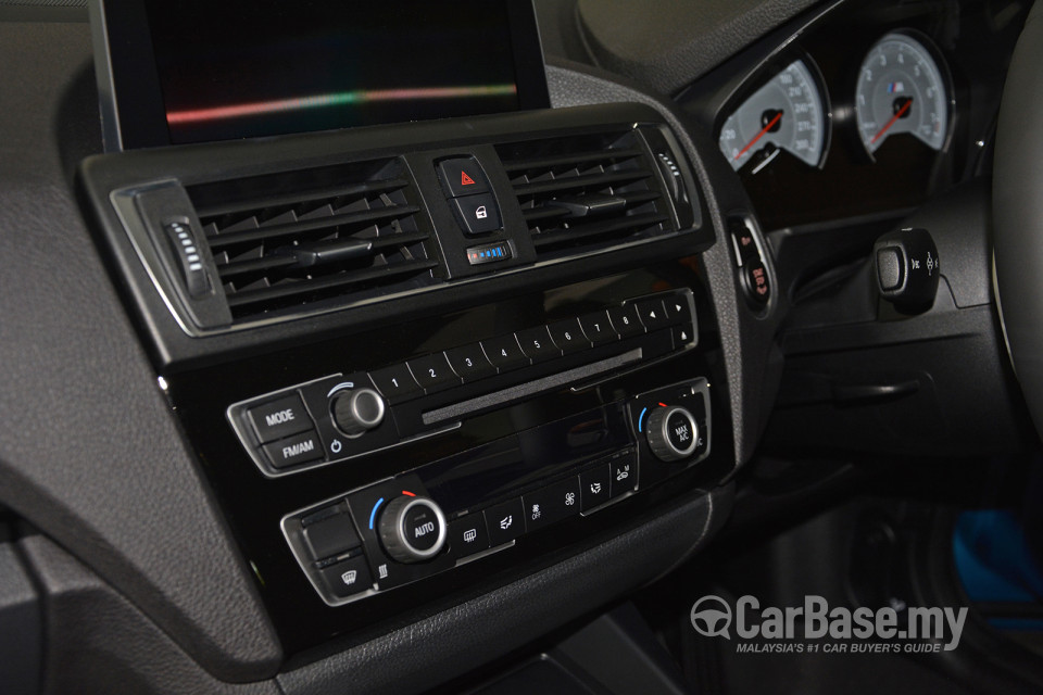 BMW M2 Coupe F87 (2016) Interior