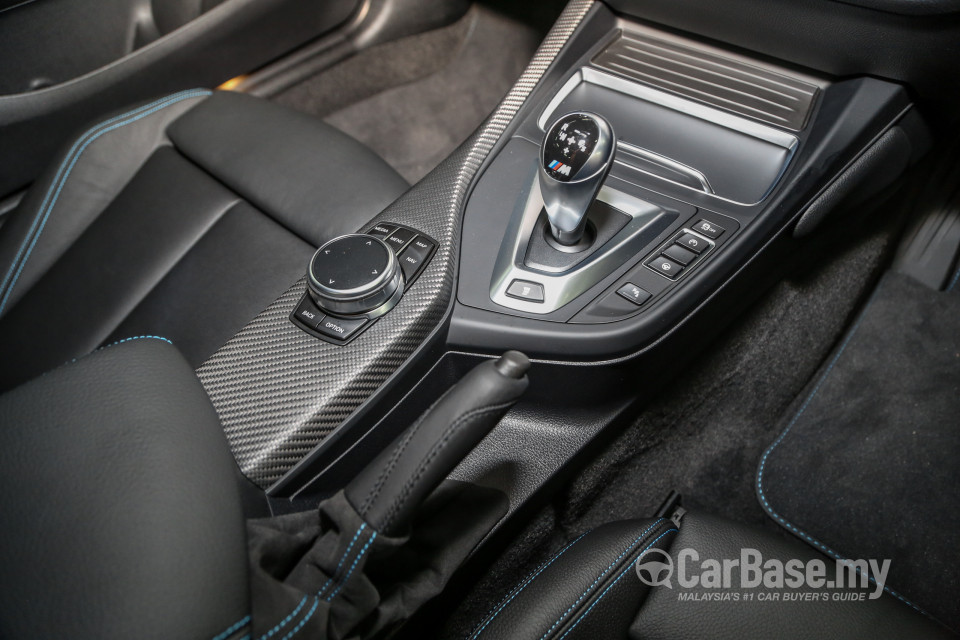 BMW M2 Coupe F87 LCI (2017) Interior