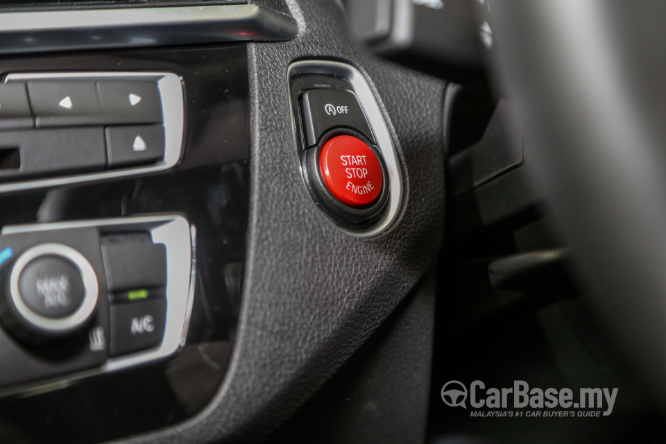 BMW M2 Coupe F87 LCI (2017) Interior