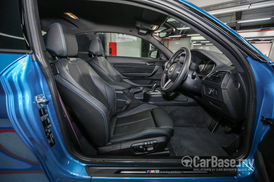 BMW M2 Coupe F87 LCI (2017) Interior