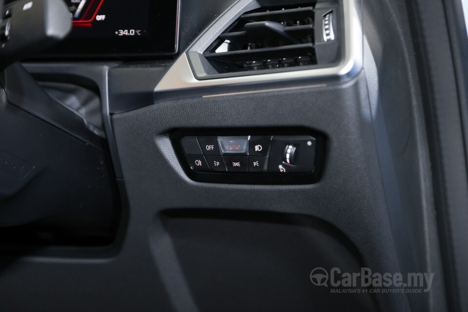 BMW M2 Coupe G87 (2023) Interior