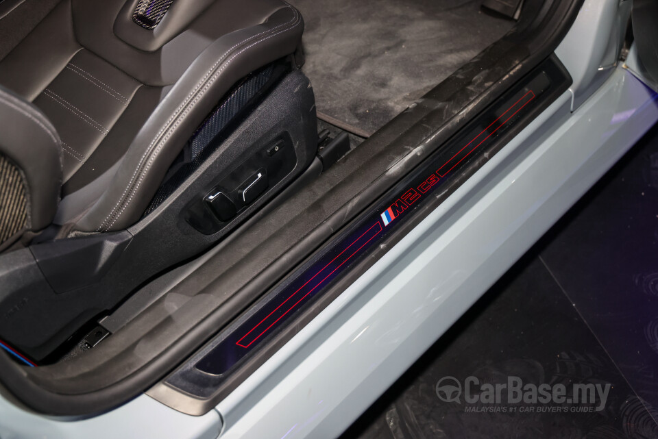 BMW M2 Coupe G87 (2023) Interior