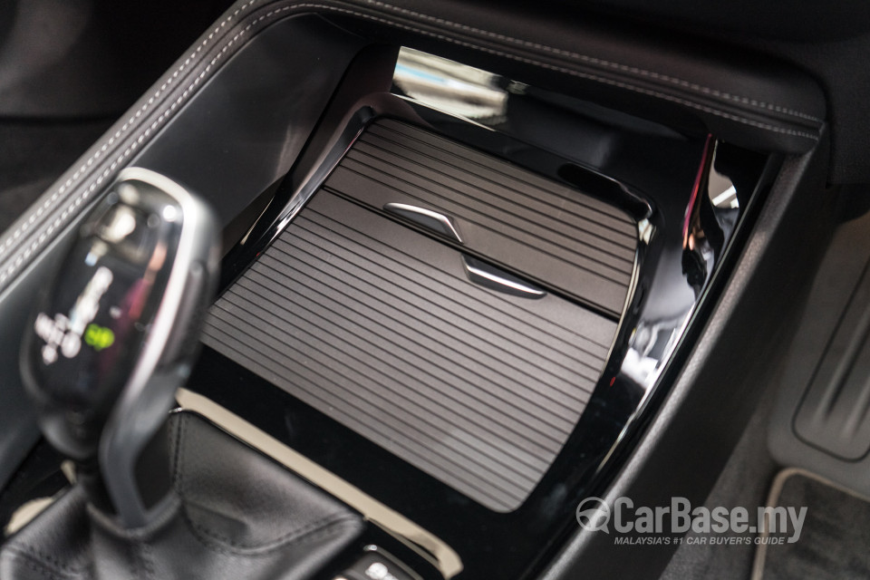 BMW X2 F39 (2018) Interior