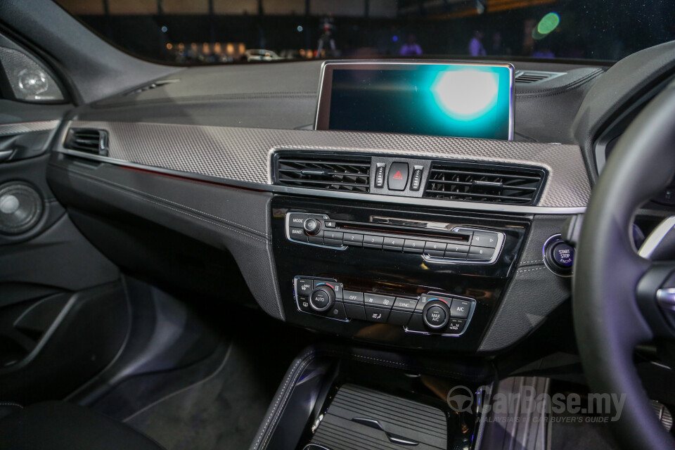 BMW X2 M35i F39 (2019) Interior