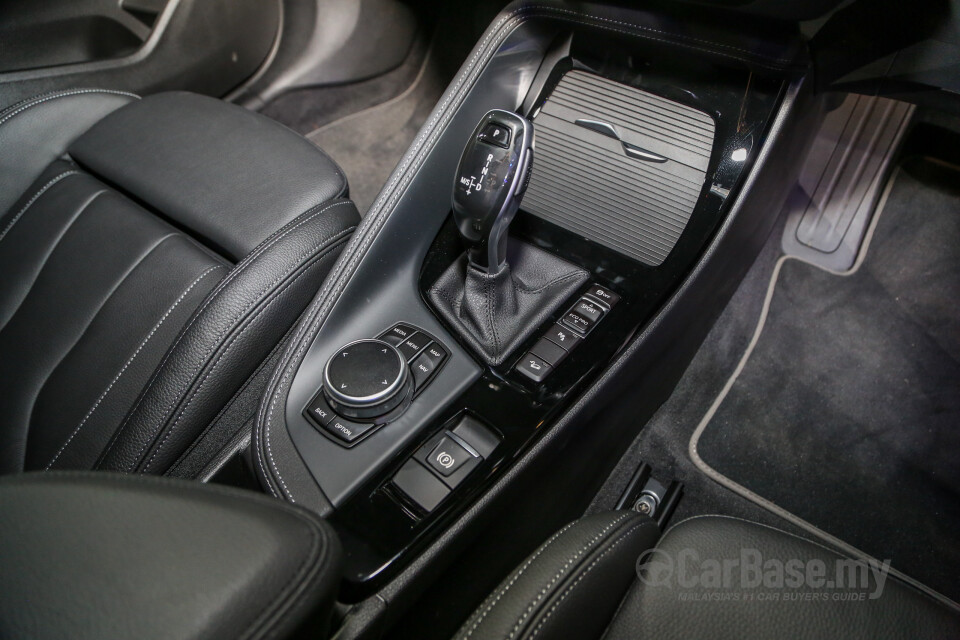 BMW X2 M35i F39 (2019) Interior