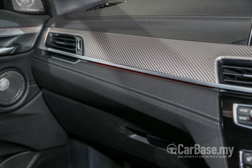 BMW X2 F39 (2018) Interior