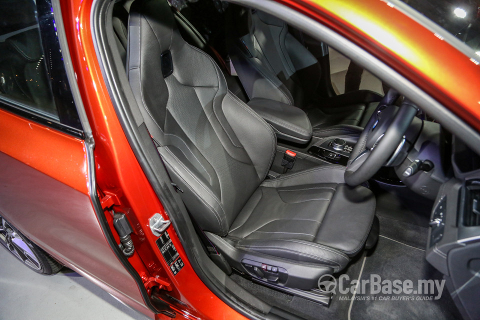 BMW X2 F39 (2018) Interior