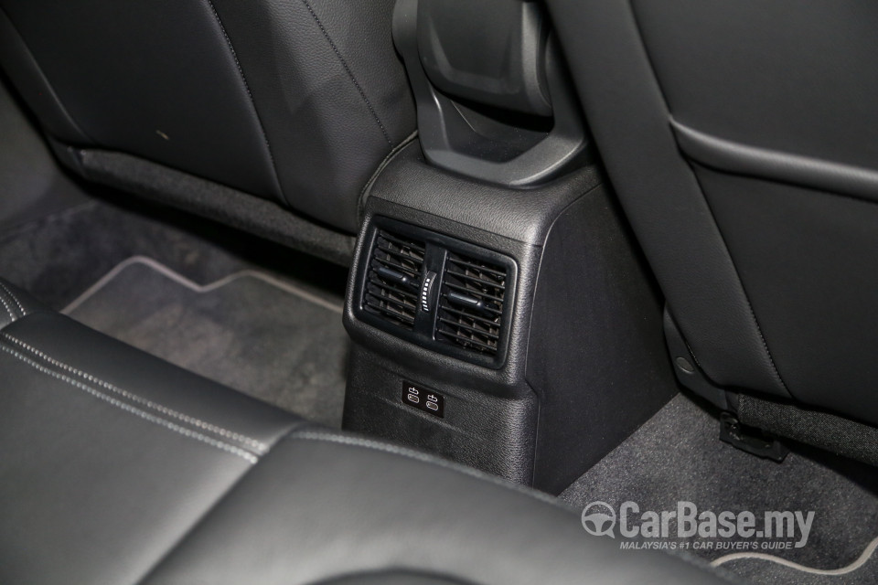 BMW X2 F39 (2018) Interior