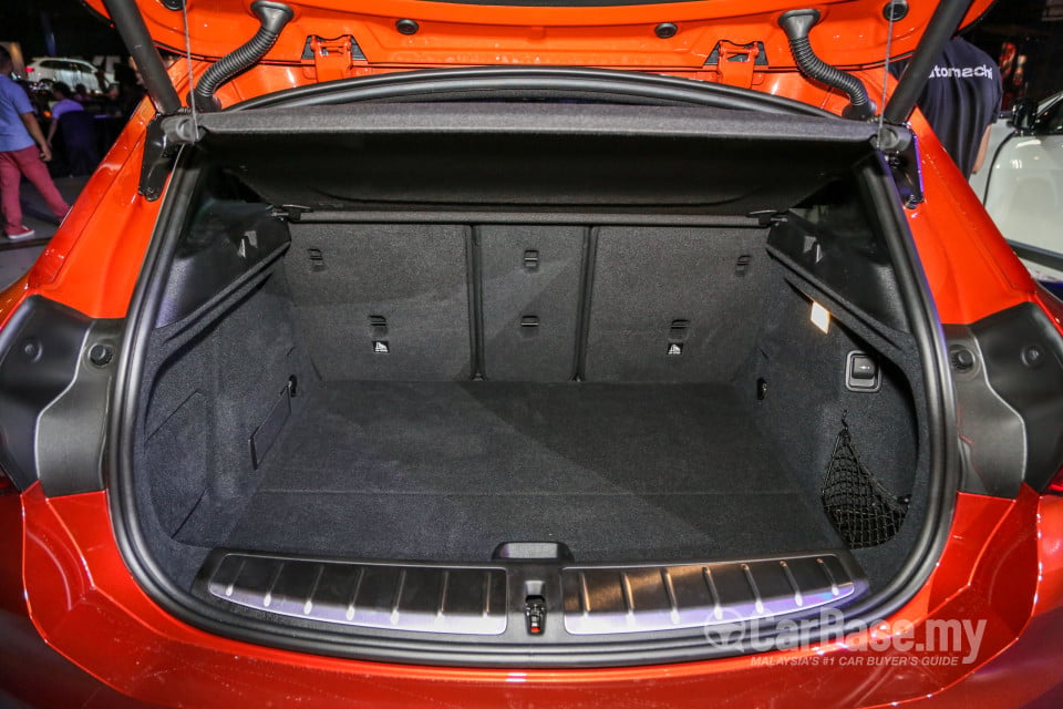 BMW X2 F39 (2018) Interior