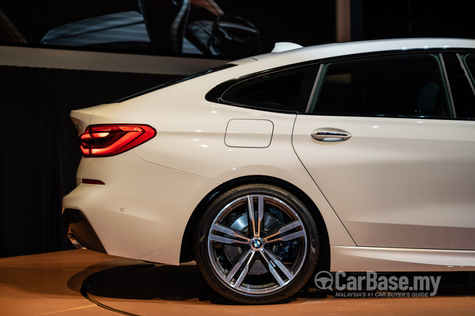 BMW 6 Series GT G32 (2018) Exterior