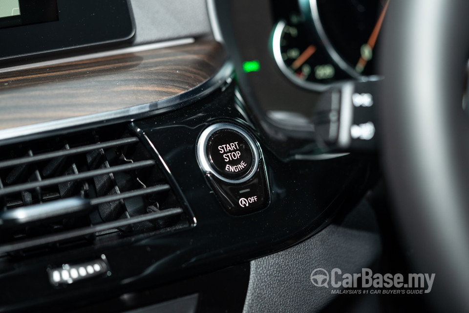BMW 6 Series GT G32 (2018) Interior