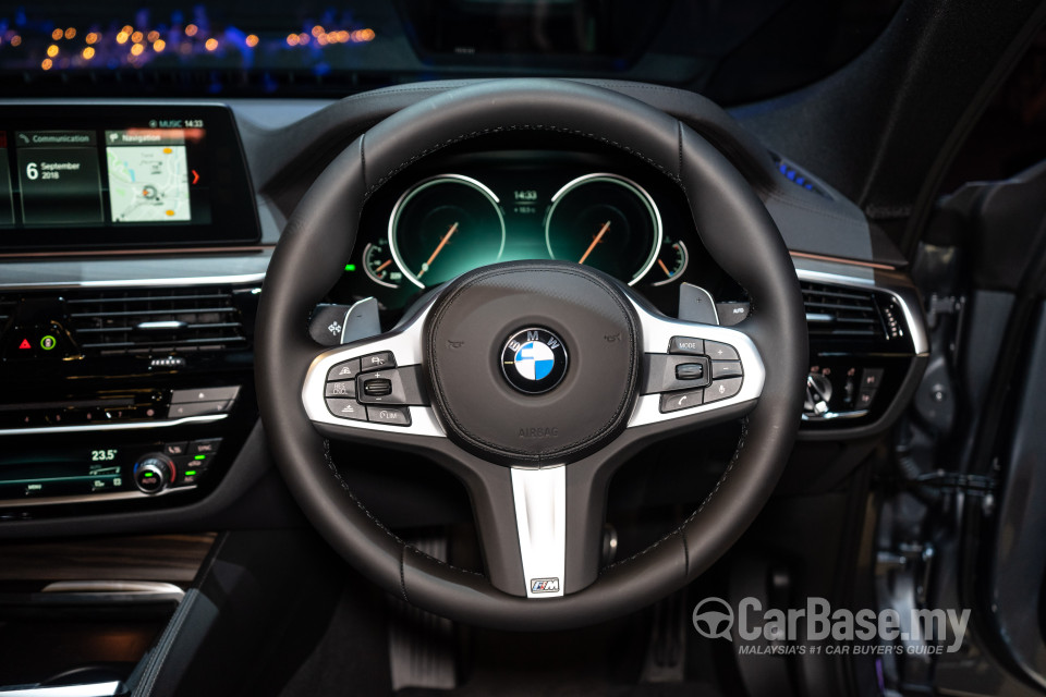 BMW 6 Series GT G32 (2018) Interior