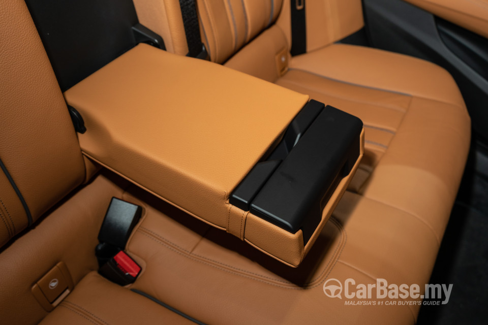 BMW 6 Series GT G32 (2018) Interior