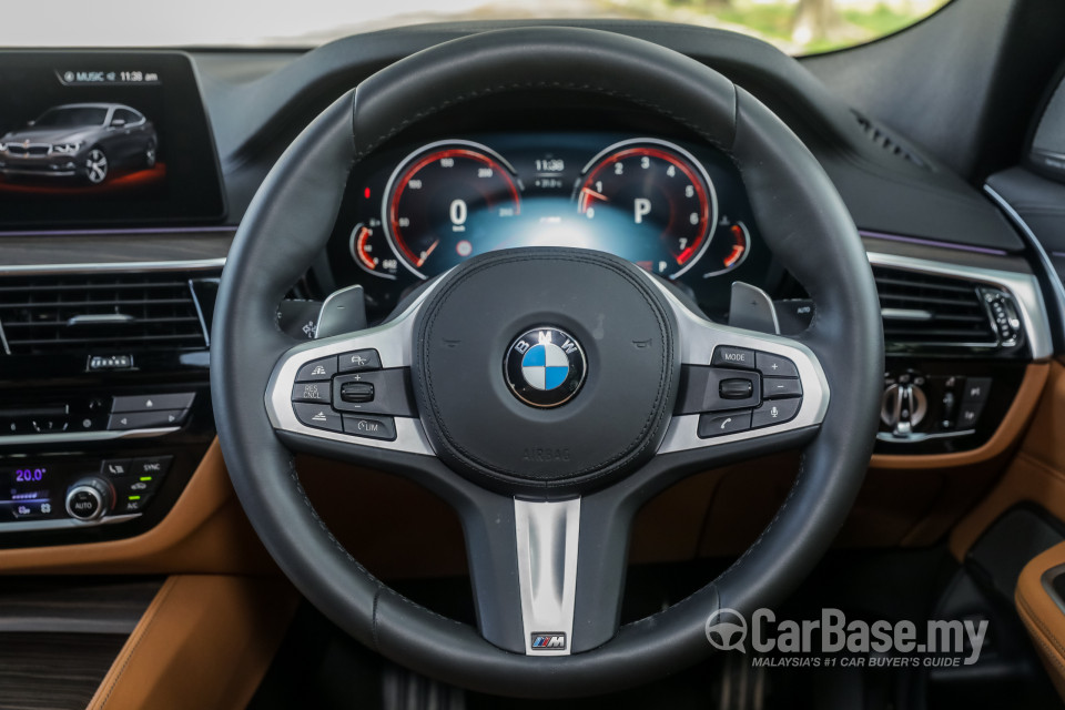 BMW 6 Series GT G32 (2018) Interior