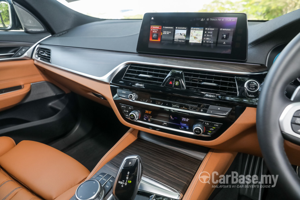 BMW 6 Series GT G32 (2018) Interior