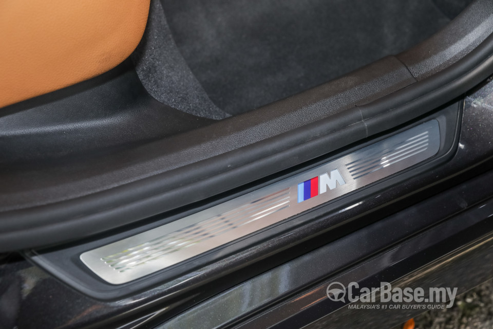 BMW 6 Series GT G32 (2018) Interior