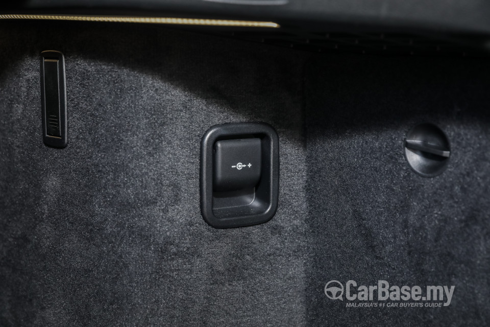BMW 6 Series GT G32 (2018) Interior