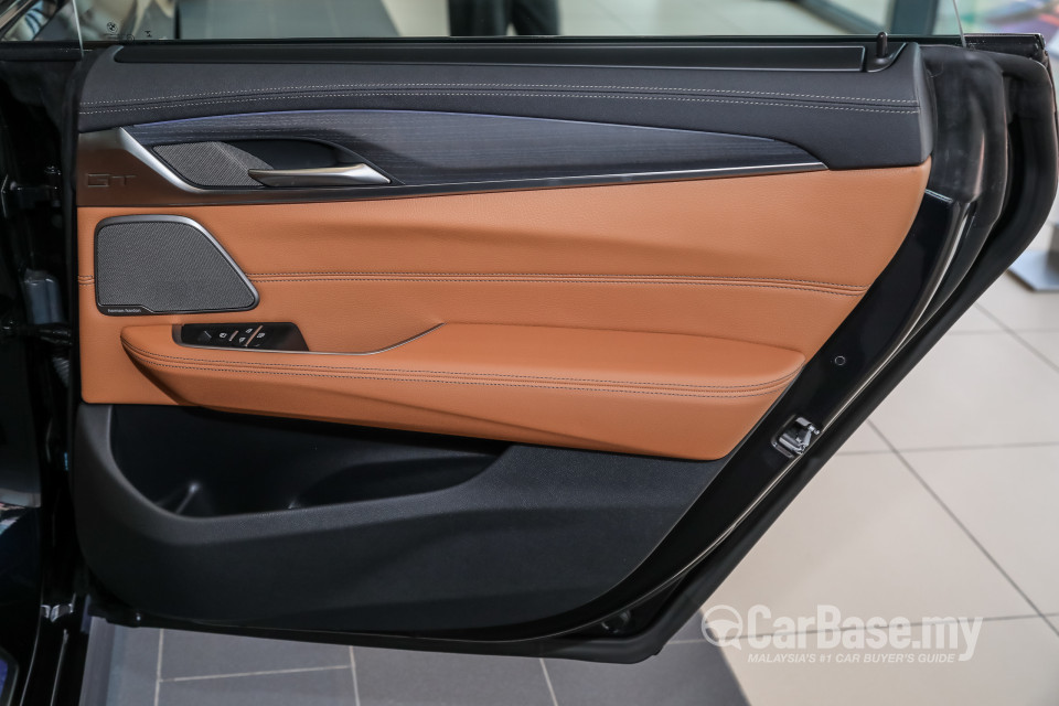 BMW 6 Series GT G32 LCI (2021) Interior