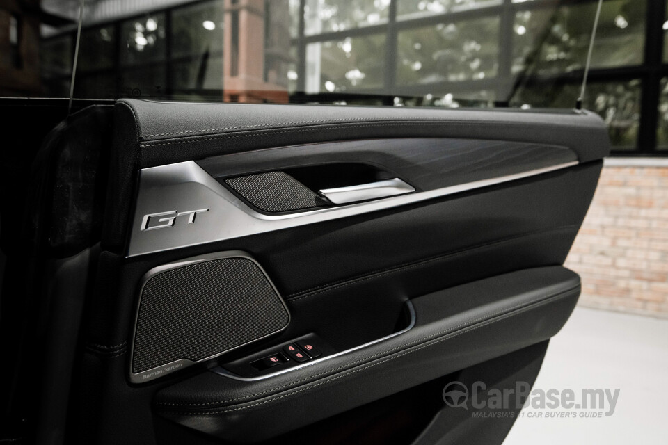 BMW 6 Series GT G32 LCI (2021) Interior