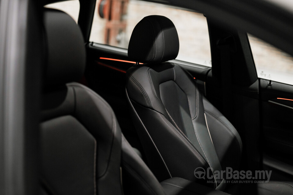 BMW 6 Series GT G32 LCI (2021) Interior