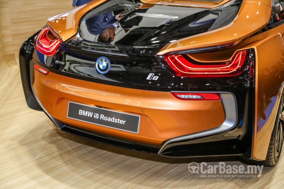 BMW i8 Roadster i12 LCI (2018) Exterior