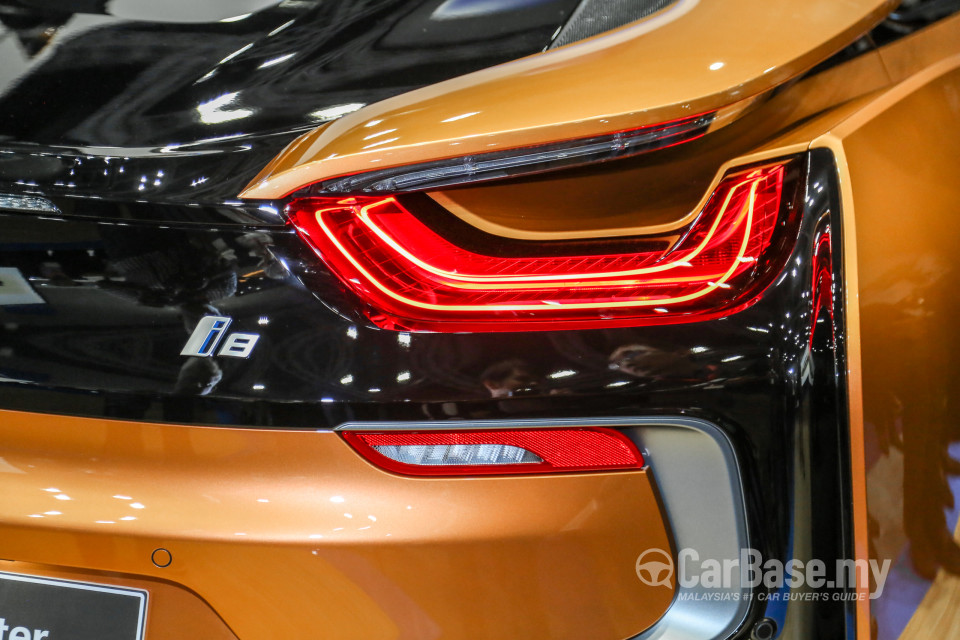 BMW i8 Roadster i12 LCI (2018) Exterior