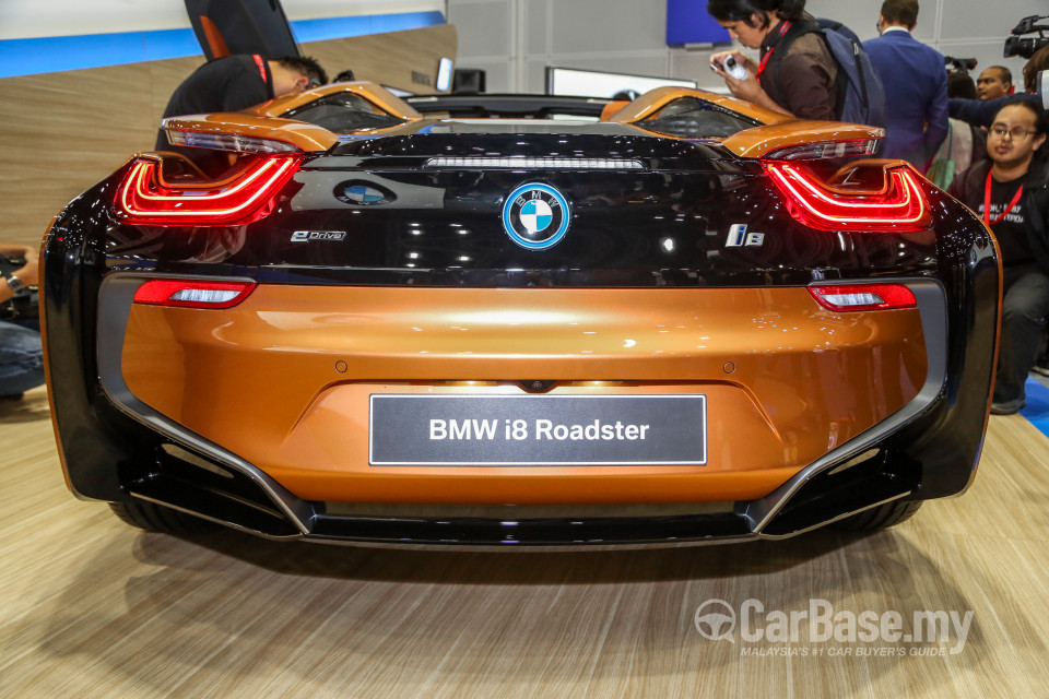 BMW i8 Roadster i12 LCI (2018) Exterior