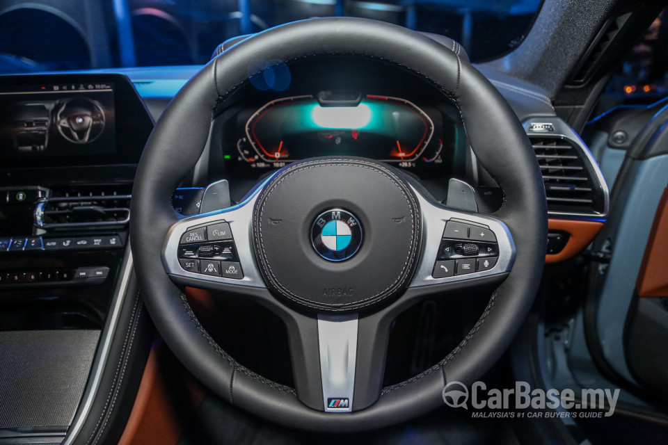 BMW 8 Series M Coupe G15 (2019) Interior