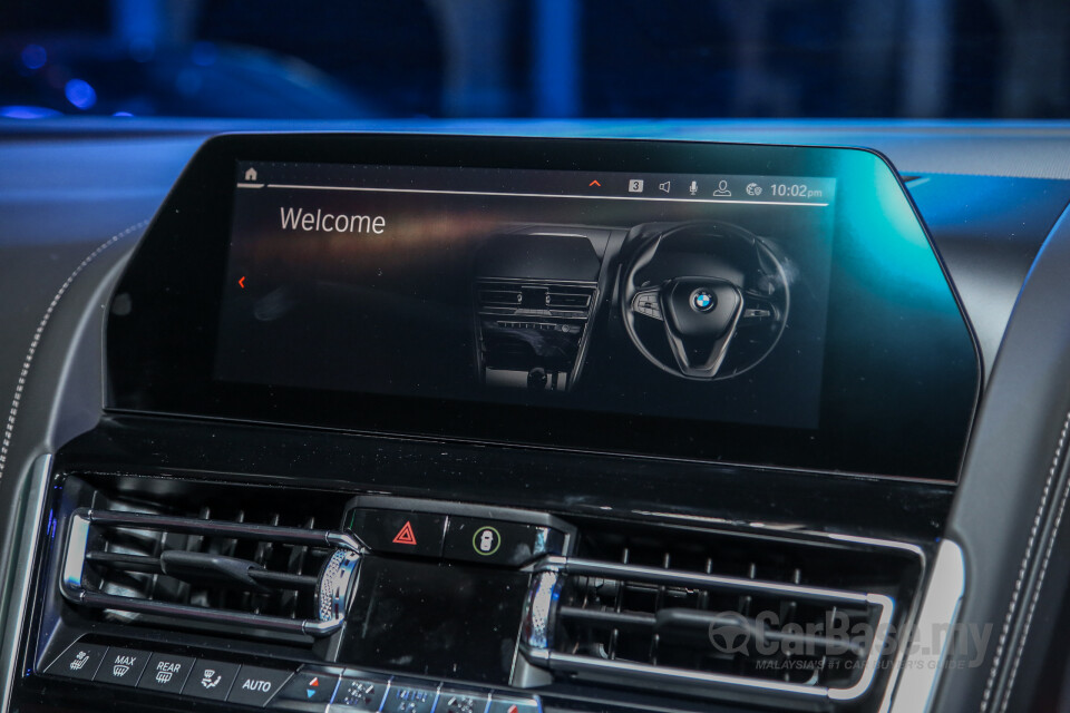 BMW 8 Series M Coupe G15 (2019) Interior