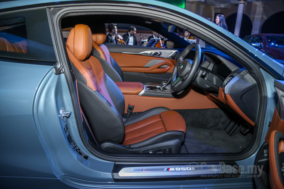 BMW 8 Series M Coupe G15 (2019) Interior