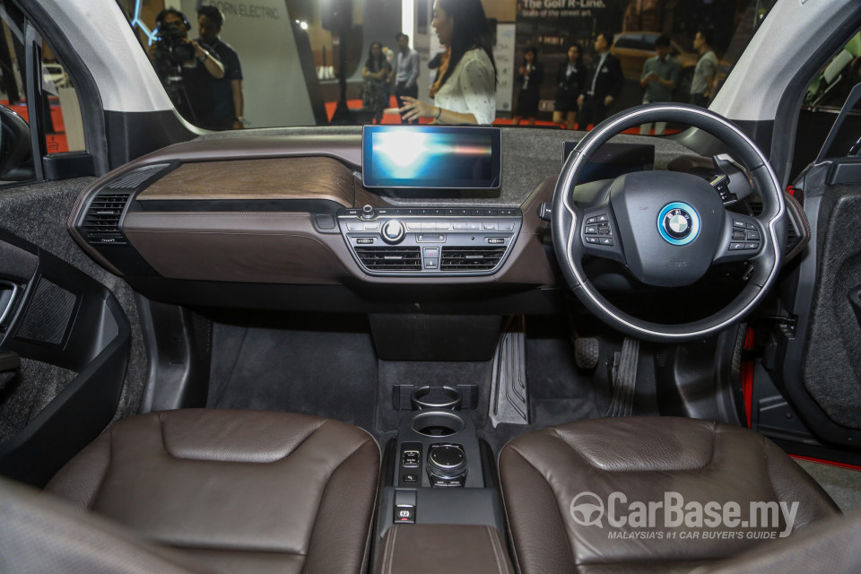 BMW i3s i01 LCI (2019) Interior