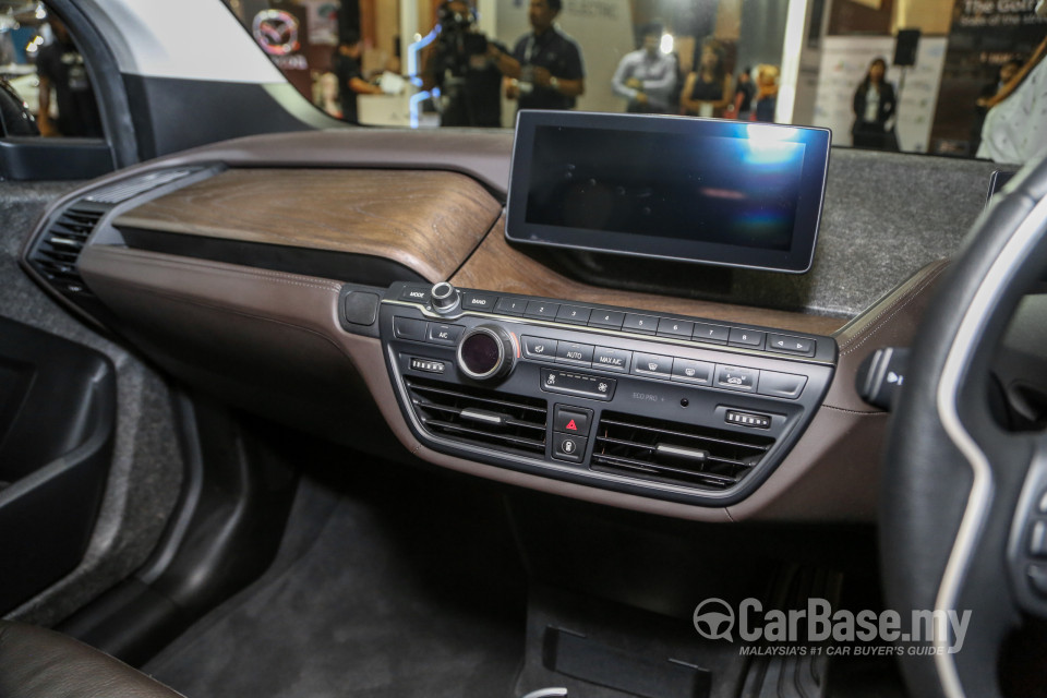 BMW i3s i01 LCI (2019) Interior