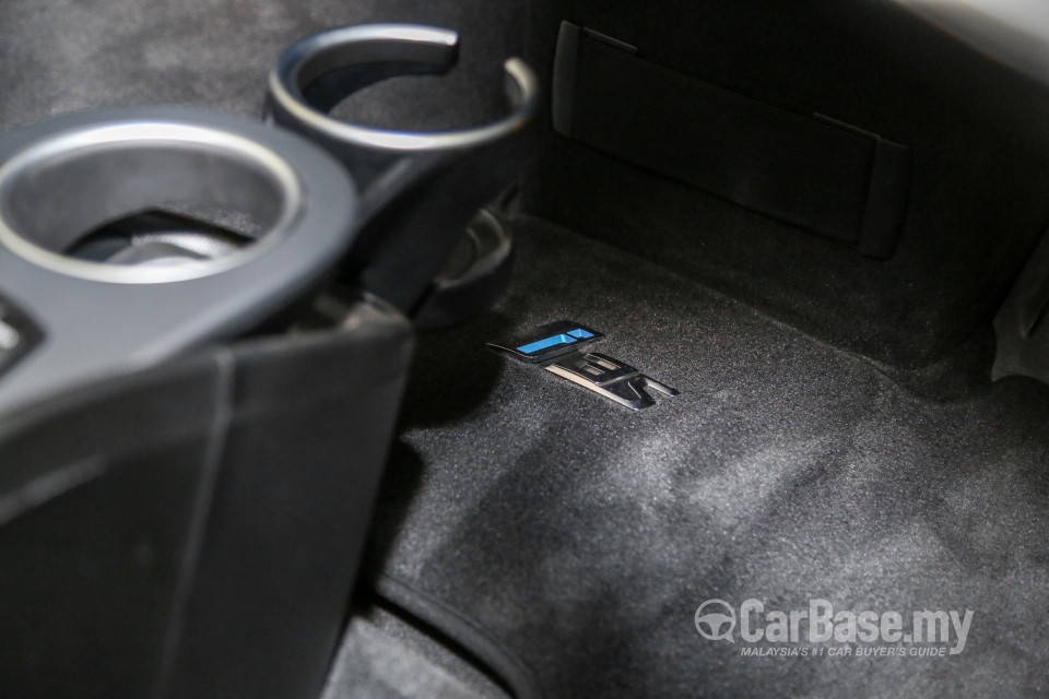 BMW i3s i01 LCI (2019) Interior