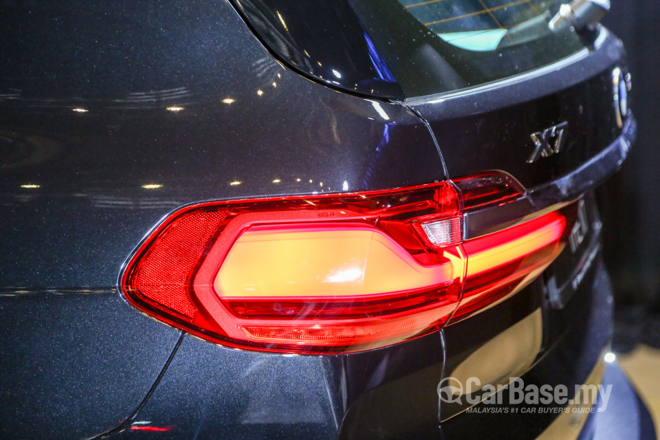 BMW X7 G07 (2019) Exterior