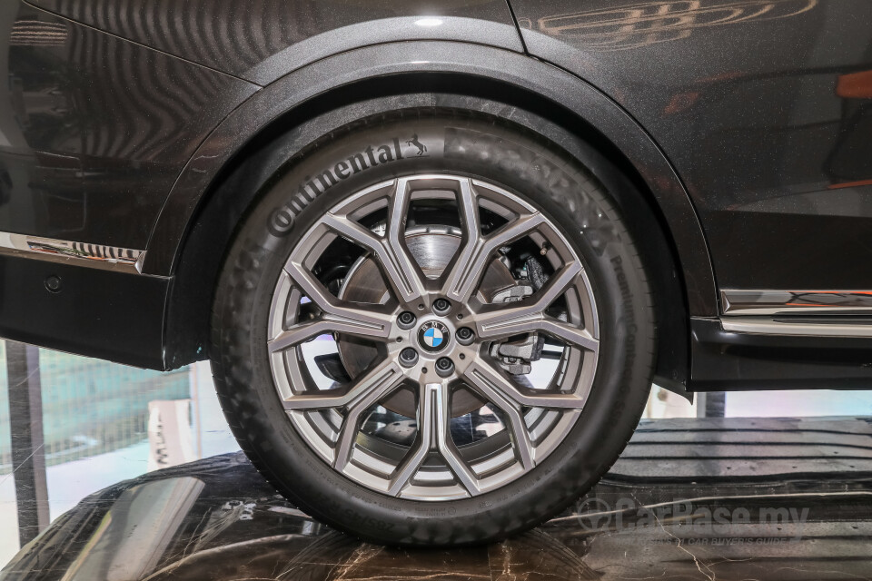 BMW X7 G07 (2019) Exterior