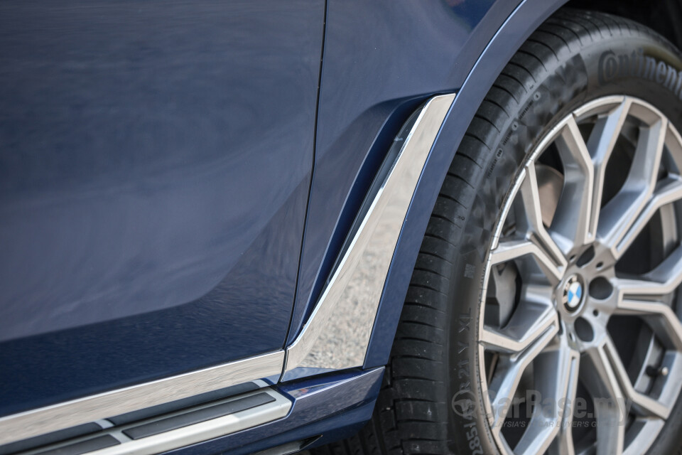 BMW X7 G07 (2019) Exterior
