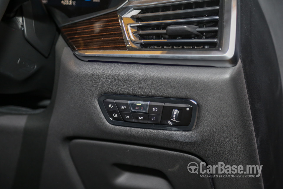 BMW X7 G07 (2019) Interior