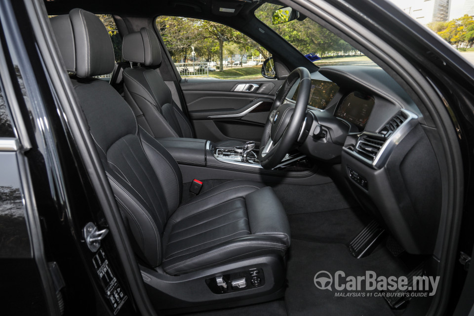 BMW X7 G07 (2019) Interior