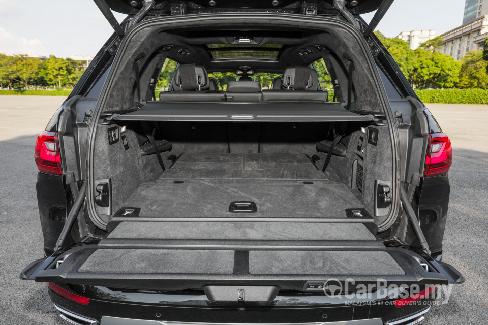 BMW X7 G07 (2019) Interior