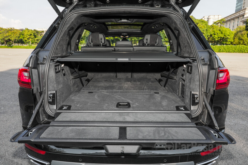 Mercedes-Benz AMG C-Class W205 AMG Facelift (2018) Interior