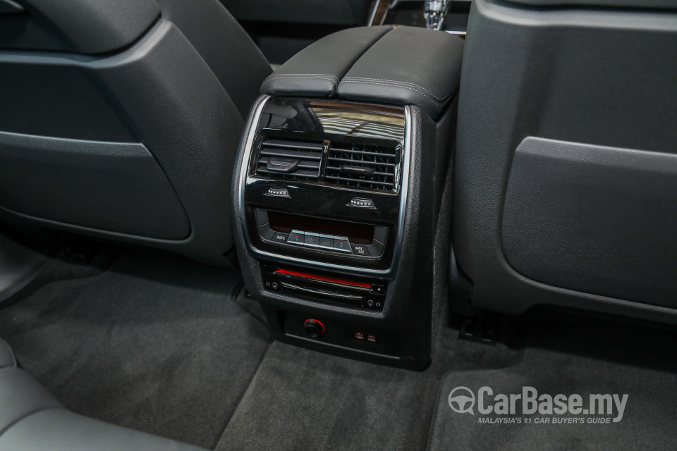 BMW X7 G07 (2019) Interior