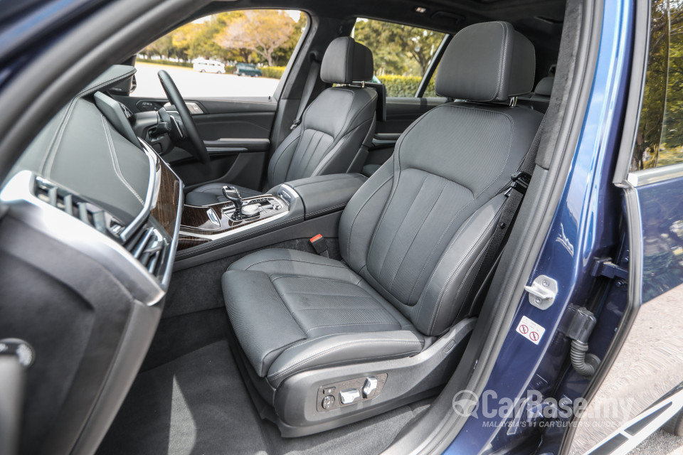 BMW X7 G07 (2019) Interior