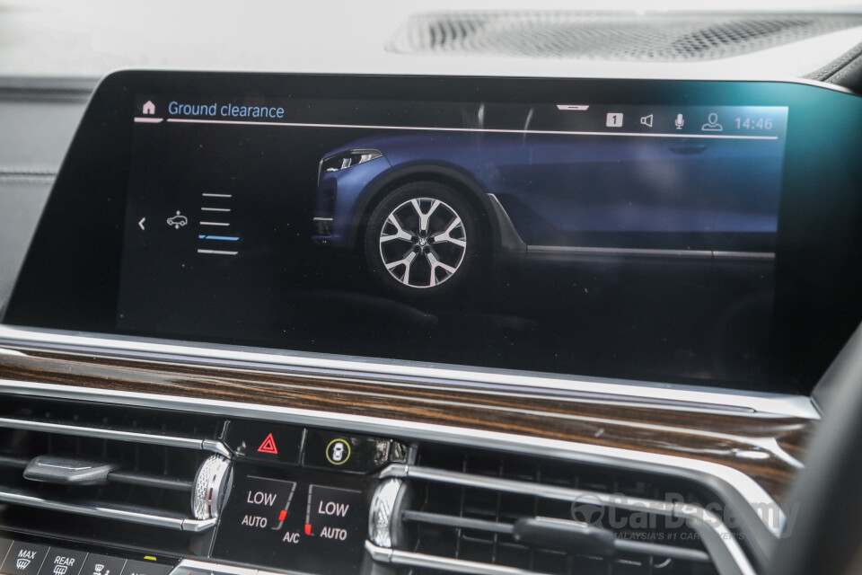 BMW X7 G07 (2019) Interior