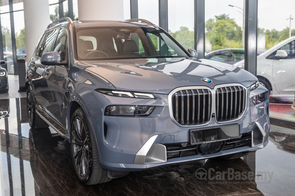 BMW X7 G07 LCI (2023) Exterior