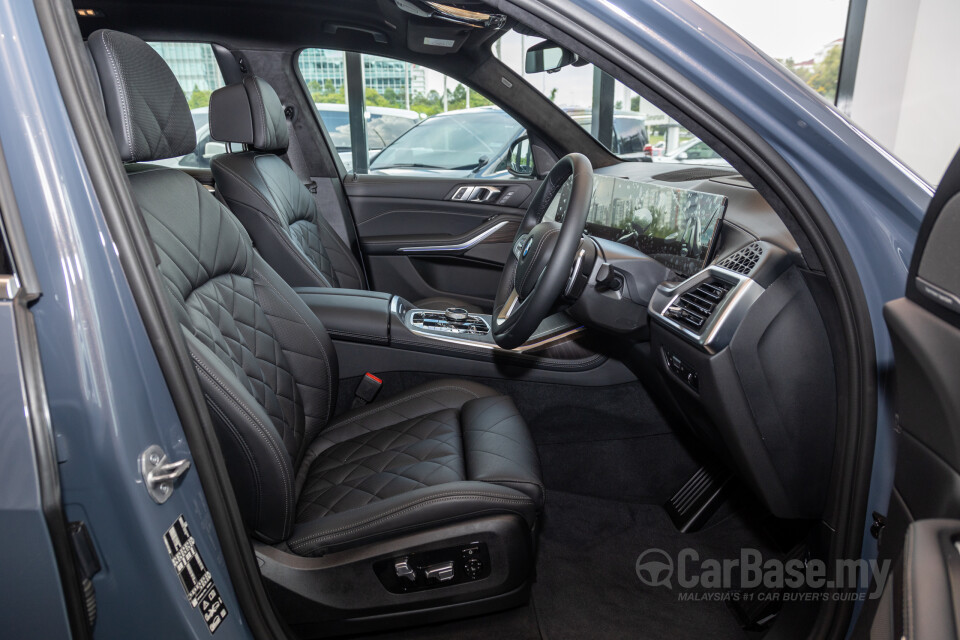BMW X7 G07 LCI (2023) Interior