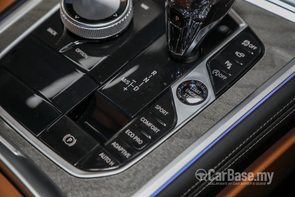 BMW 8 Series Gran Coupe G16 (2020) Interior