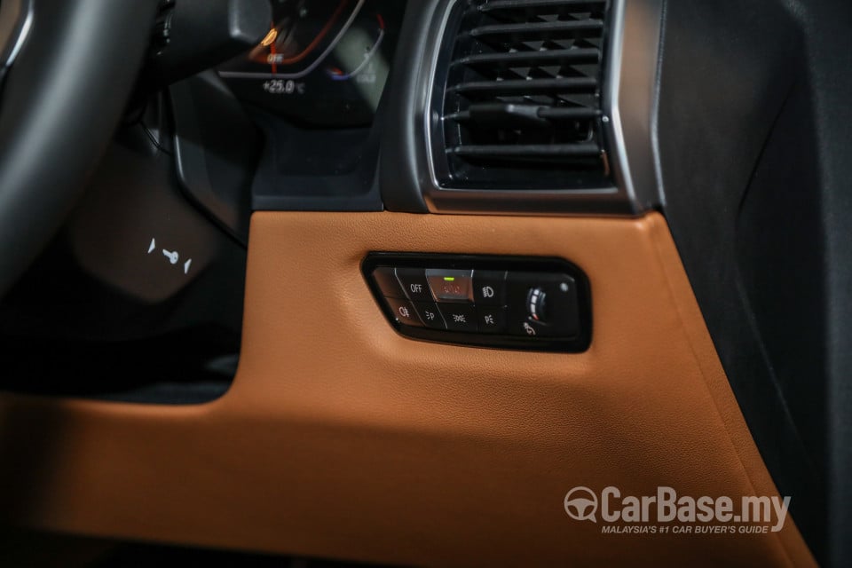 BMW 8 Series Gran Coupe G16 (2020) Interior