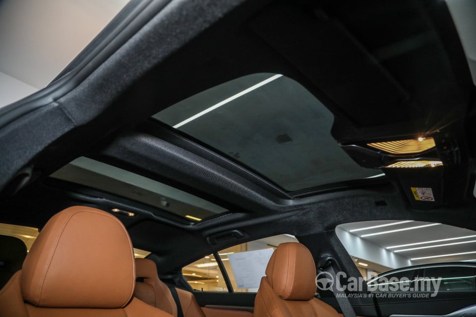 BMW 8 Series Gran Coupe G16 (2020) Interior